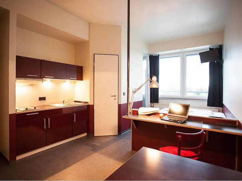 Aparion Apartments 함브루크 3*,